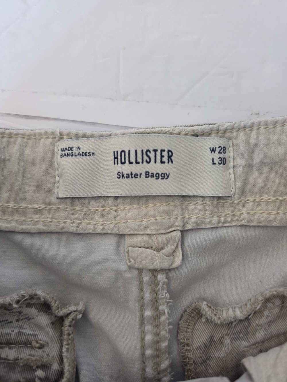 Hollister Men's Tan Gray Marble-Print Cargo Pants - Picture 3 of 3